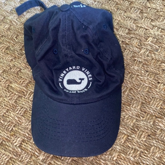 vineyard vines Team 2015 cap, navy, NWOT, unisex - Picture 1 of 4